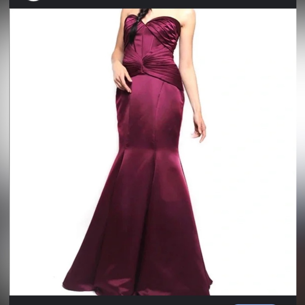 TRULY Zac Posen Burgundy Satin Mermaid Gown Size 4 / Prom / Black-Tie/ holiday